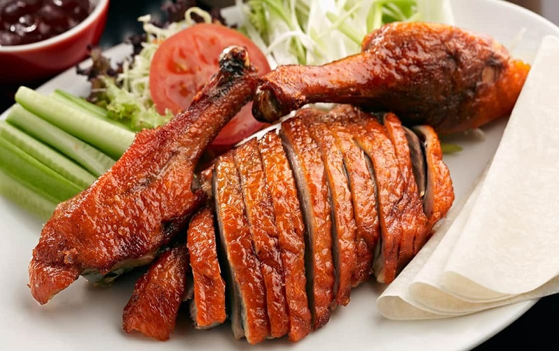 Sau cắt mí mắt bạn nên kiêng ăn thịt vịt ít nhất khoảng 2 tuần