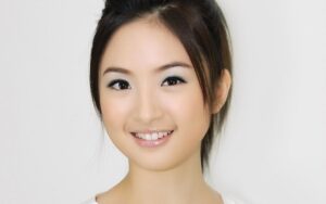 Phân biệt tướng mắt dê qua kích thước mắt và tỷ lệ tròng trắng