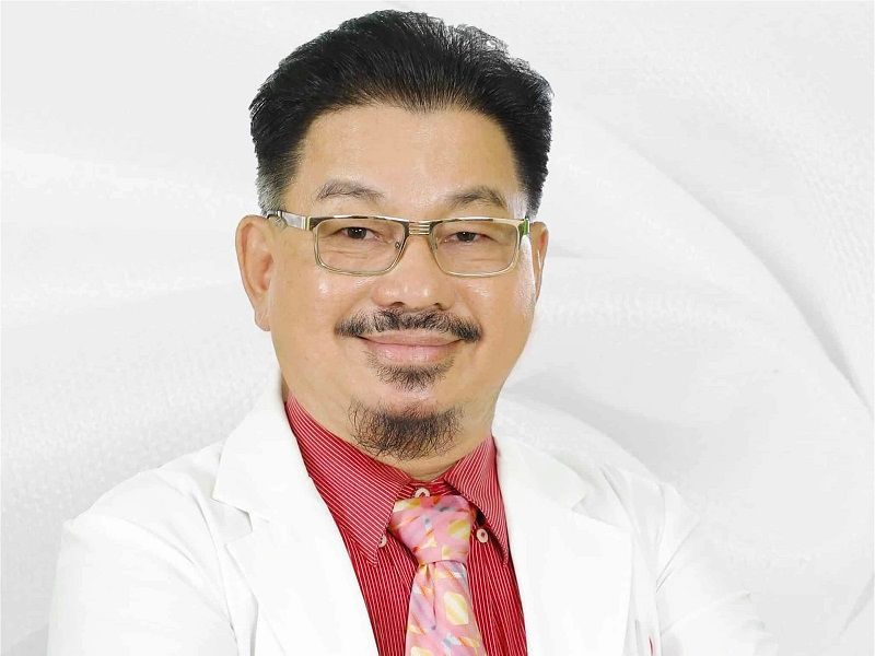 Bác sĩ Lê Hành Chủ tịch Hiệp hội Phẫu thuật thẩm mỹ Việt Nam
