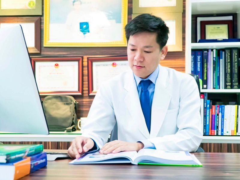 Bác sĩ Nguyễn Phan Tú Dung Giám đốc Bệnh viện Thẩm mỹ JW