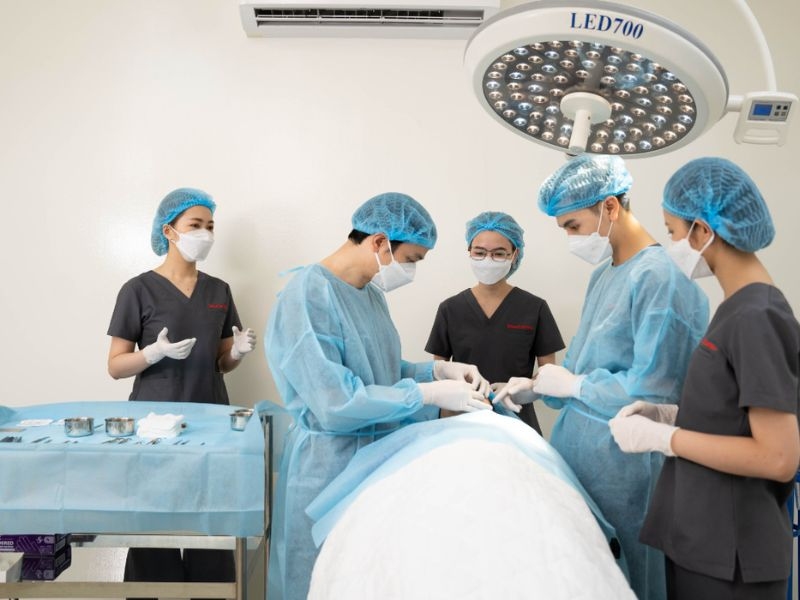 Đội ngũ bác sĩ có tay nghề và uy tín sẽ có chi phí thực hiện cao hơn