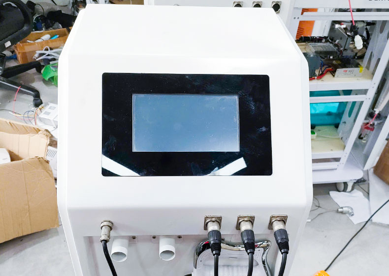 Bàn giao máy nâng cơ giảm béo cho thẫm mỹ viện tại Bình Chánh