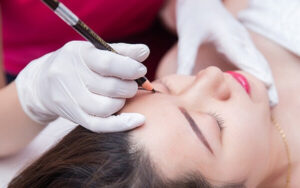 Phun xăm là ngành nghề làm đẹp xu hướng trong những năm tới