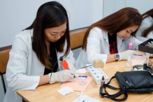 Thị trường phun xăm đang cực thịnh