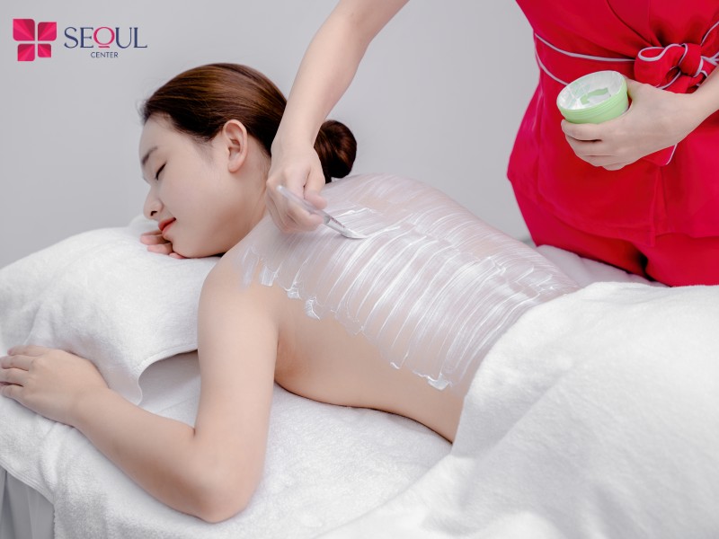 Không gian phòng tắm trắng chuẩn 5 sao tại Seoul Center Hà Nội