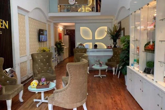 Thẩm mỹ Sen nổi bật với dịch vụ tắm trắng bằng thảo dược