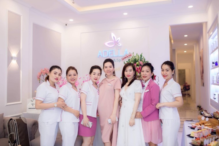 Đội ngũ nhân viên nhiều kinh nghiệm tại Adella Clinic