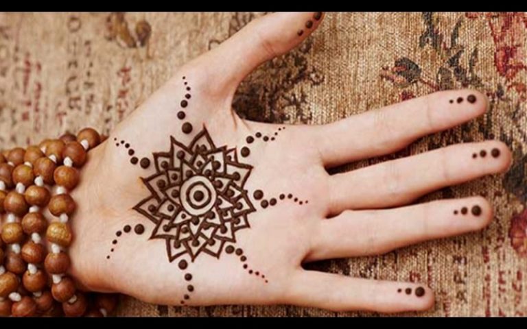 Vẽ Henna là gì? Ý nghĩa 7 biểu tượng trong nghệ thuật vẽ Henna