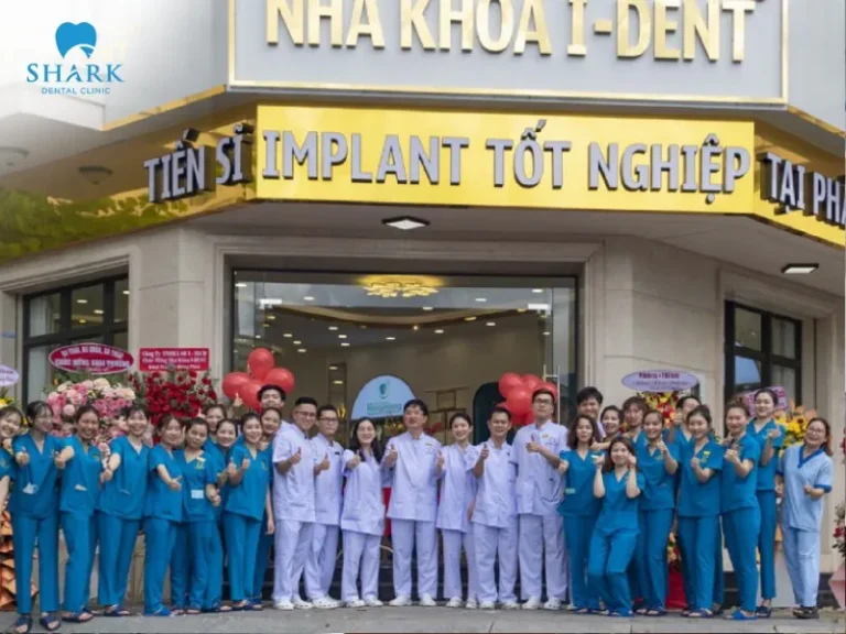 I-DENT Dental Clinic features a team of highly specialized dental professionals