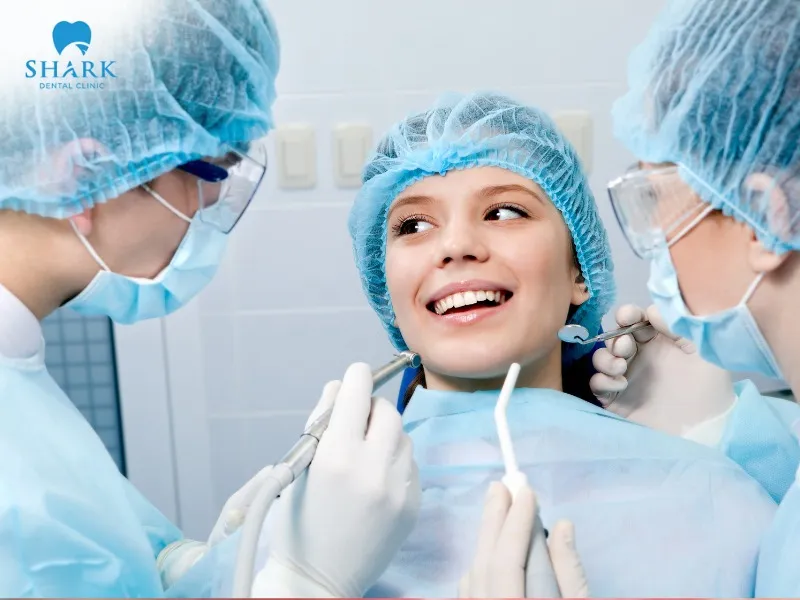 Cosmetic porcelain crown services are not covered by public health insurance