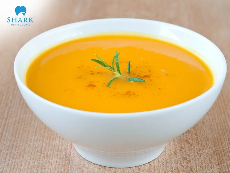 Pureed soup provides enough nutrition while ensuring that the brackets don’t come loose