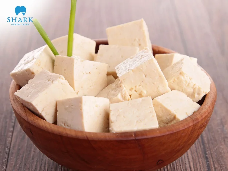 Braces wearers can also consider adding soft foods such as tofu, lentils, or red beans to diversify their diet