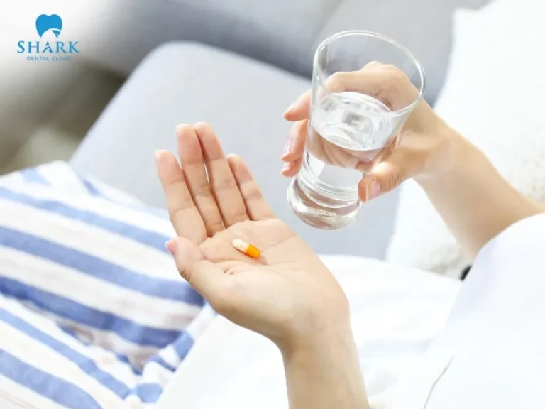To manage pain after a dental implant, it’s important to follow the prescribed medication regimen from your dentist