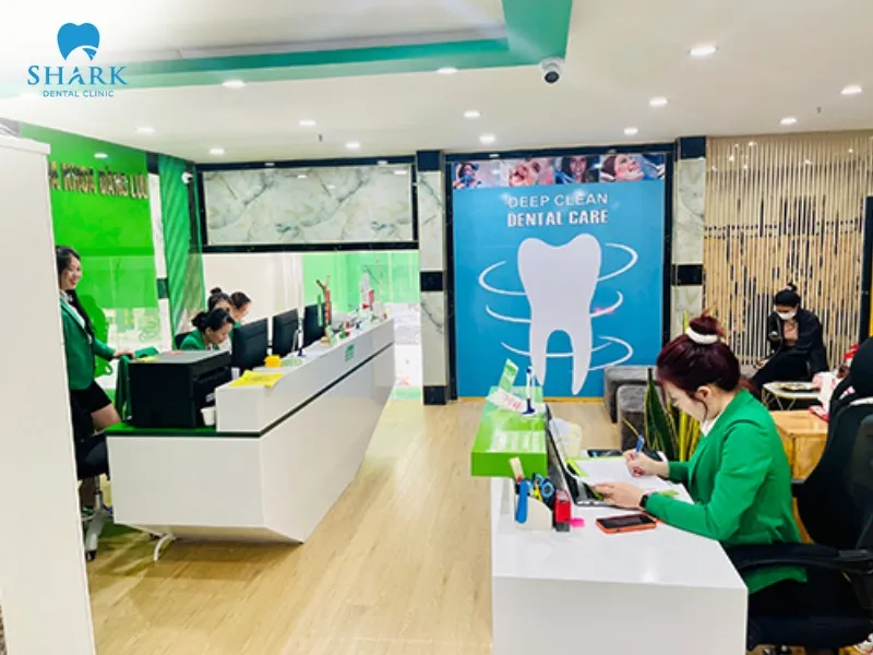 Dang Luu Dental Clinic offers a wide range of trusted orthodontic services, supported by a professional staff