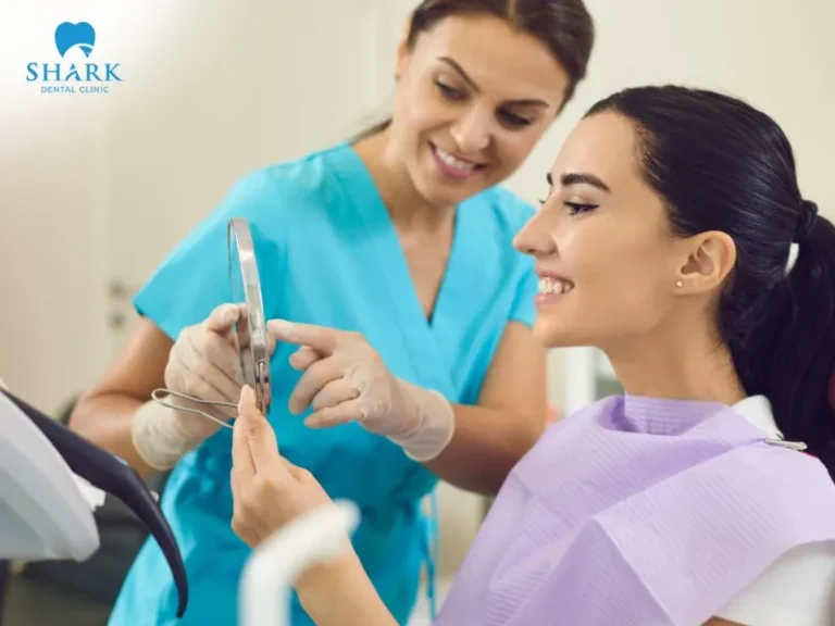 About 7 to 10 days after implant placement, patients need to return to the dental clinic for a follow-up visit so the dentist can assess the restoration progress.