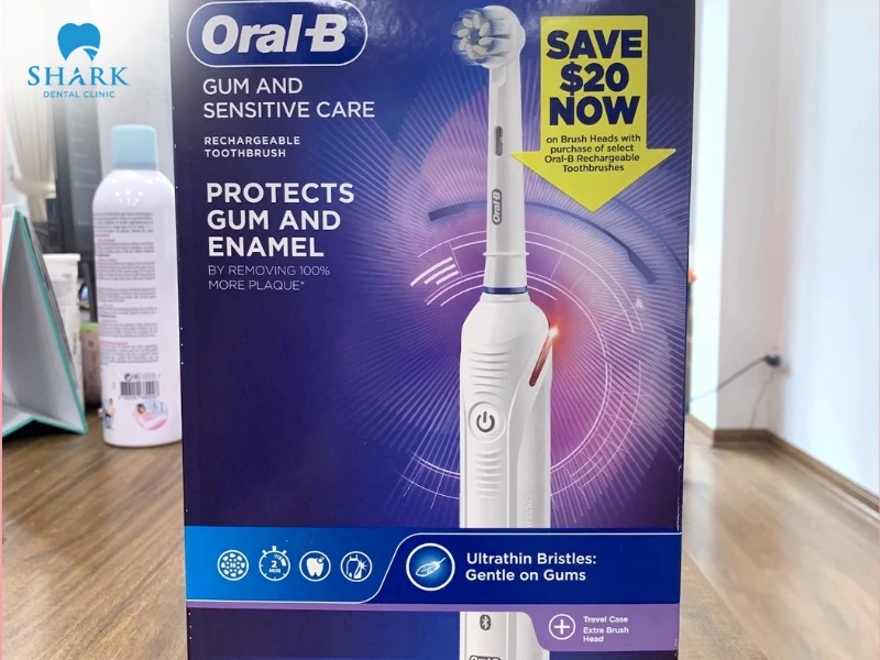 The Oral-B toothbrush features a brush head angled at 16 degrees, allowing easy cleaning between teeth, tooth surfaces, and gums