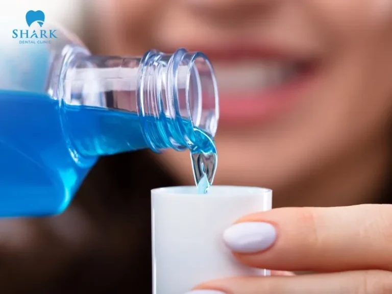 Mouthwash helps improve bad breath, prevent tooth decay, and reduce gum inflammation