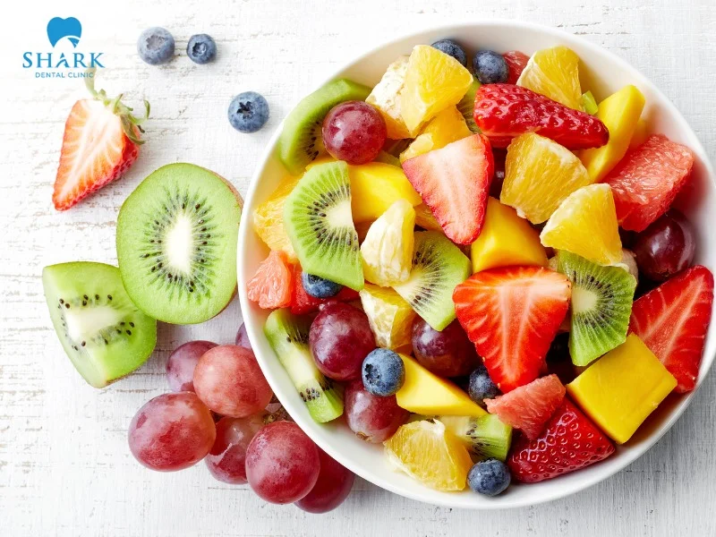 Those with braces should eat fresh fruit instead of sweet, sugary candies