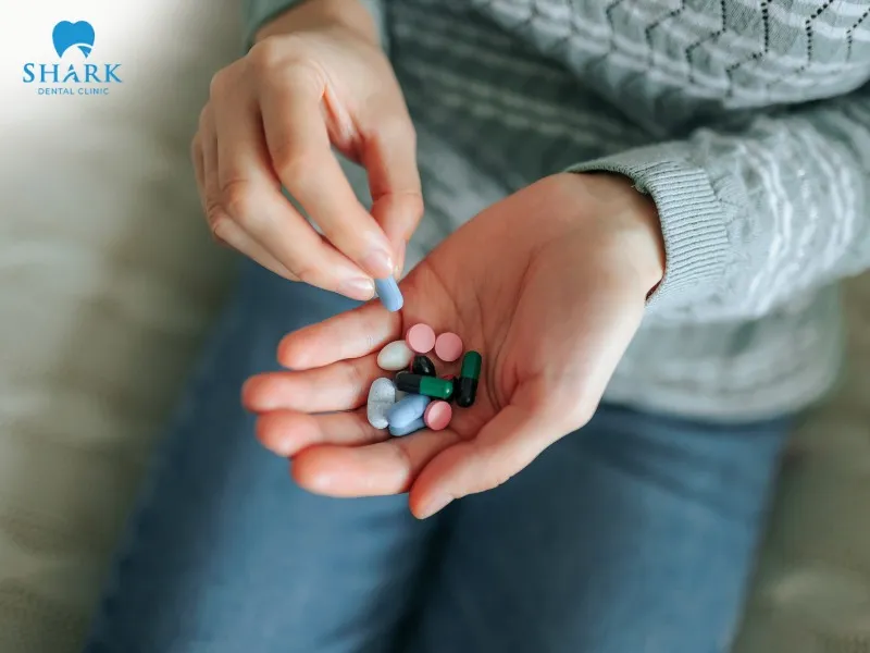 If tooth discoloration is caused by infection and accompanied by pain, you may need to take pain relievers or antibiotics as prescribed by your dentist