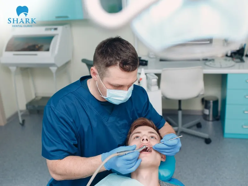To reduce the number of root canal treatments, you should choose a reputable dental clinic with highly skilled dentists