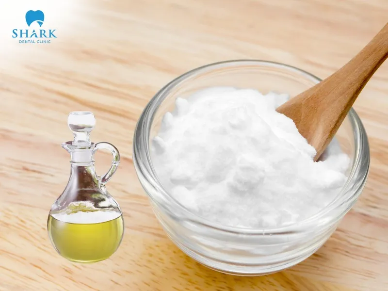 Baking soda and vinegar for teeth whitening