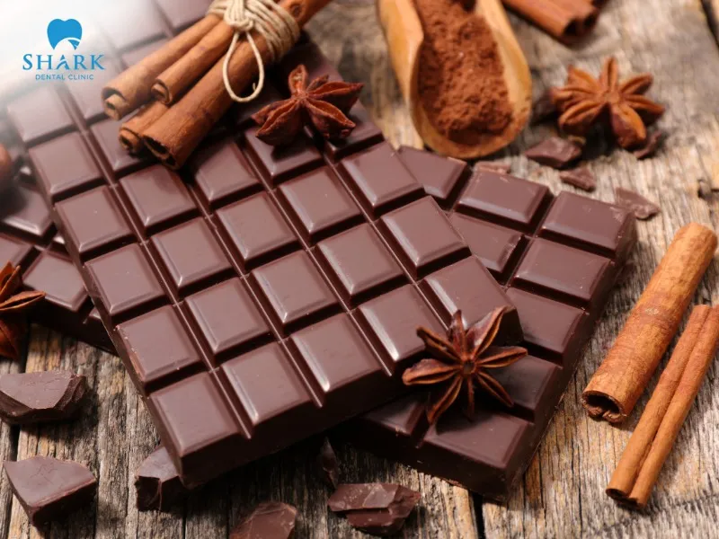 You can still eat chocolate while wearing braces, but it is best to choose soft chocolate that melts easily in the mouth and contains minimal sugar