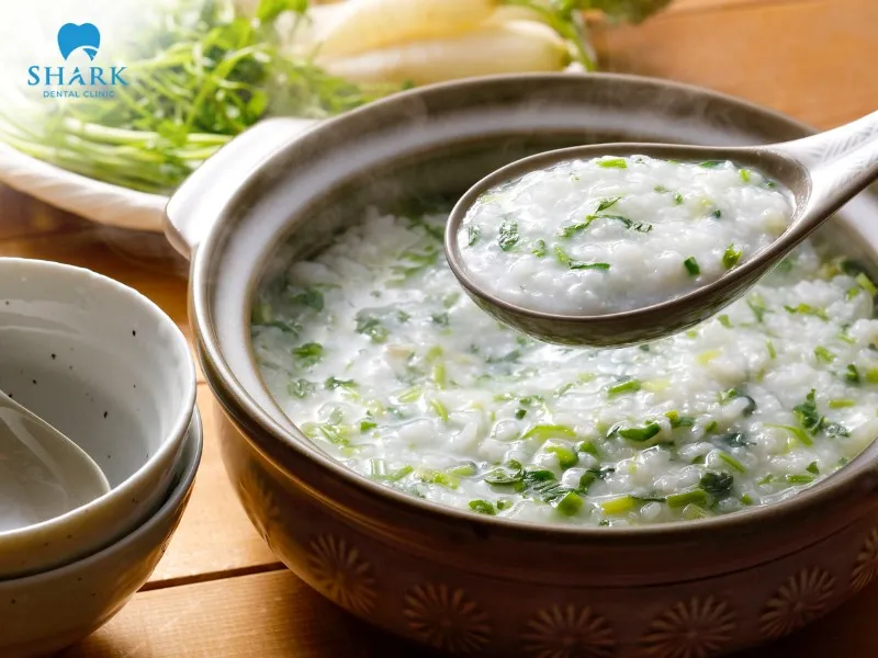 Porridge, soup, and broths are also highly recommended foods for individuals wearing braces