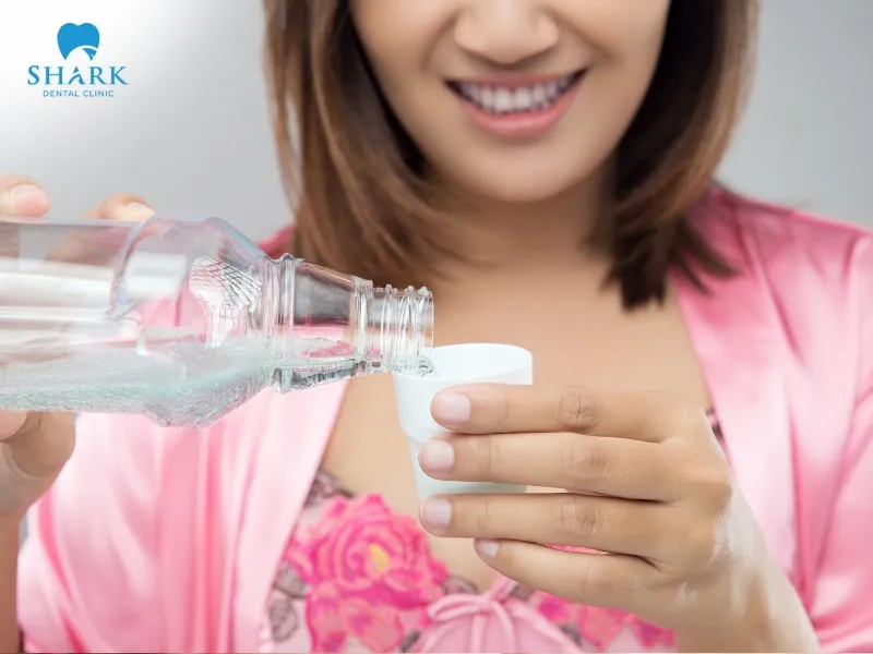 Oils that are 100% natural are completely safe for oral health, so you can use them with confidence