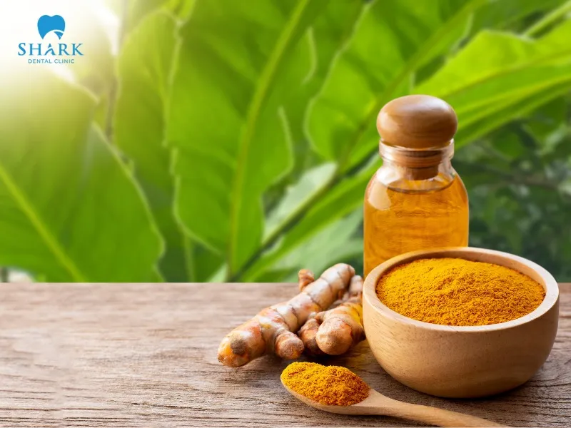 Using turmeric incorrectly can cause yellow stains on your teeth, affect the enamel, and create an uncomfortable feeling