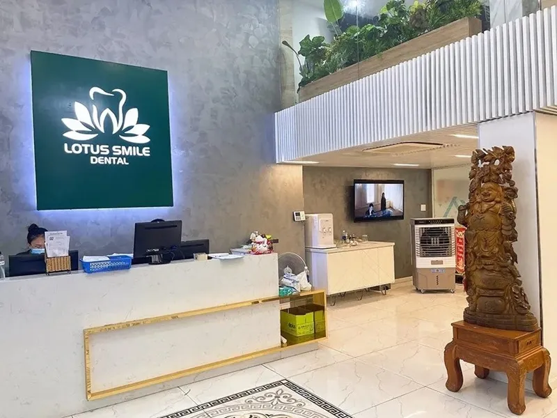 Lotus Smile is also a highly recommended clinic for those looking to get dental implants