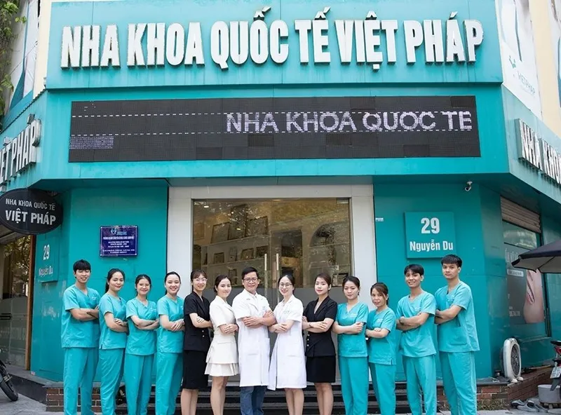 Viet Phap International Dental Clinic takes pride in having a team of highly qualified dentists with many years of experience