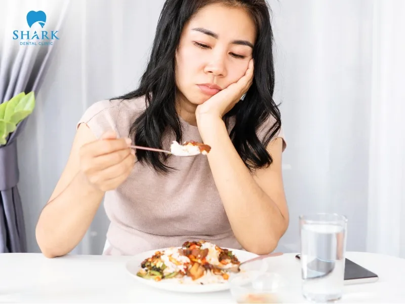 Can I eat a burger with a temporary crown – loose crown while eating