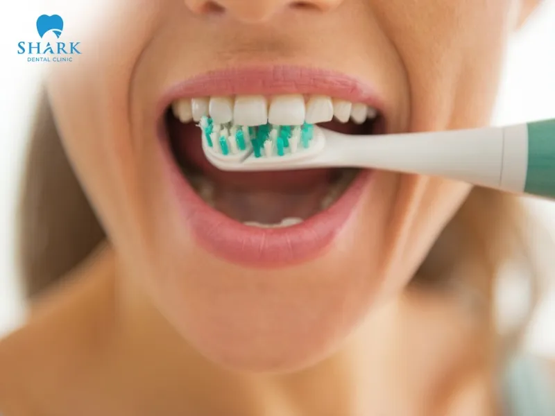 After eating a burger, make sure to brush your teeth and clean any food debris left in your mouth