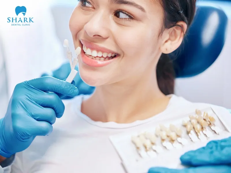 Why you should not attempt to glue your crown back on even if wondering can I glue my crown back on