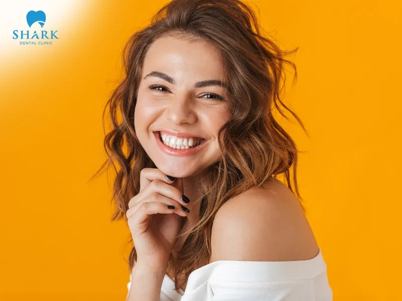 About 2–7 days after getting a crown, the discomfort and sensitivity will gradually decrease