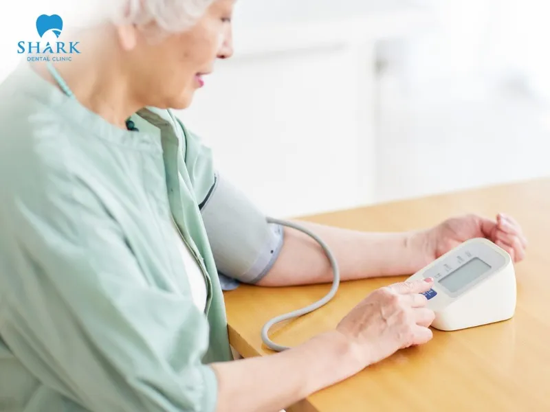 Older adults and people with underlying medical conditions have a higher risk of elevated blood pressure when they have a dental infection compared to healthy individuals