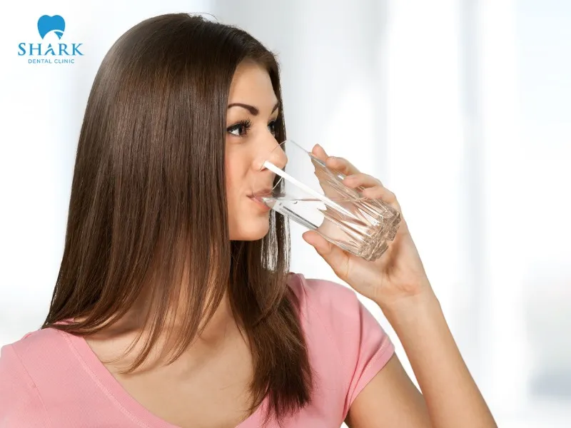 You should drink plenty of water after eating a cheeseburger