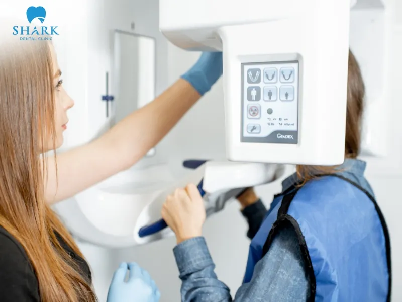 X-rays at an appropriate radiation dose do not cause cancer and do not remain in the body