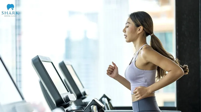 After tooth extraction, you should avoid high-intensity exercises such as cardio workouts