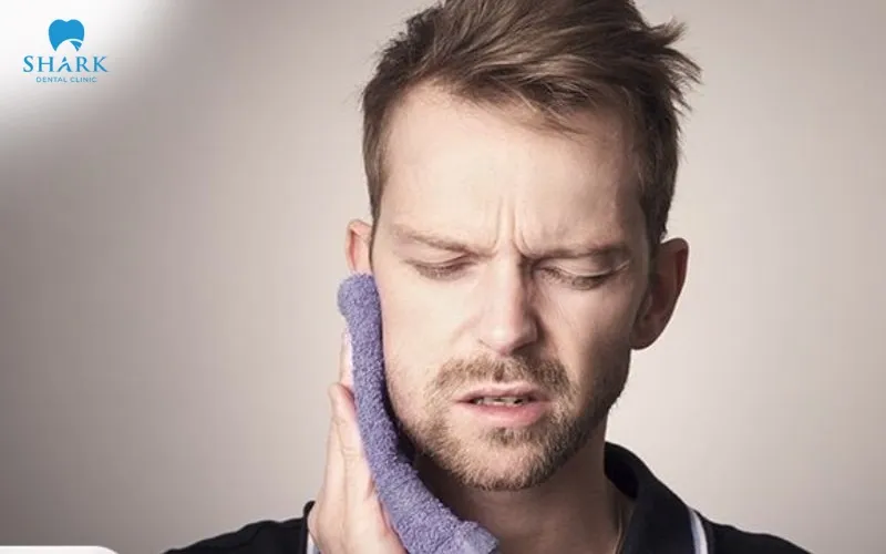 Swelling usually reaches its peak around this time; the cheek or jaw area may feel tight or slightly uncomfortable