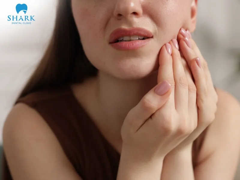 Strong tightening force can cause soreness during the braces process