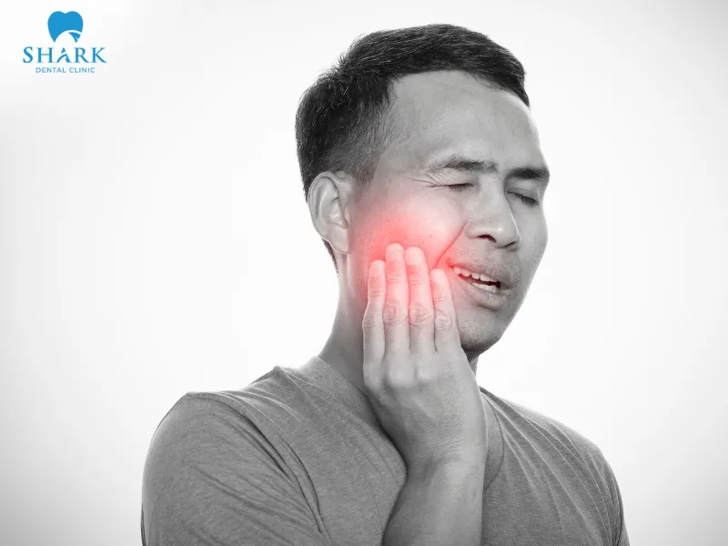 Some people may experience swollen gums and discomfort after getting braces