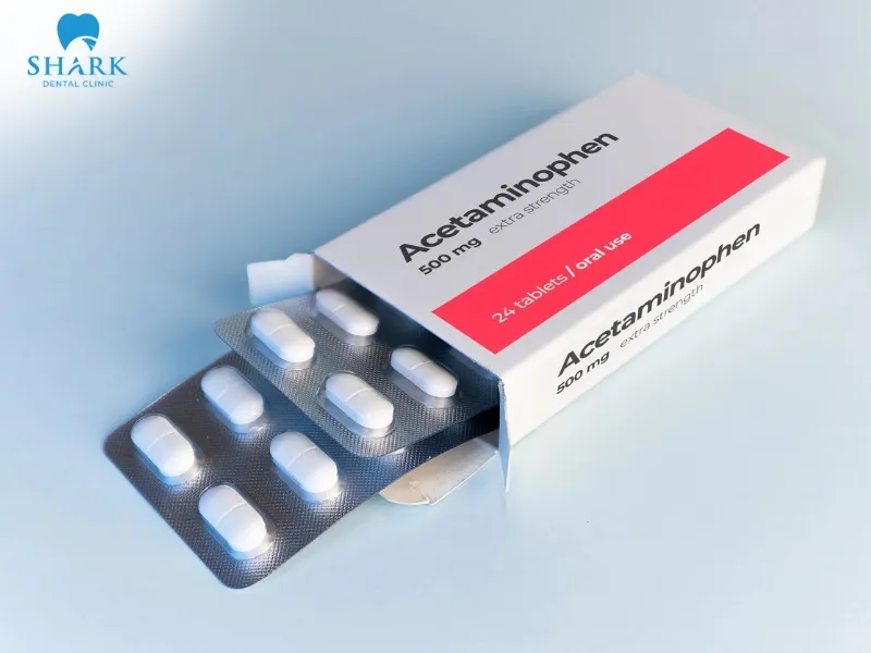 Acetaminophen is a common pain reliever that effectively helps control tooth pain