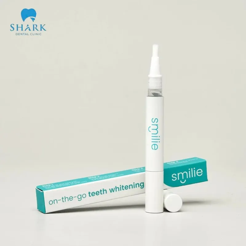 Go smile on the go is a well-known smile-enhancing product from the United States, receiving multiple awards for its design and convenience