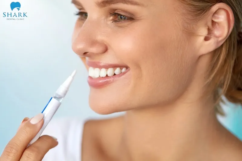 Choosing a teeth whitening pen based on well-established criteria helps ensure safer use and more effective whitening results over time