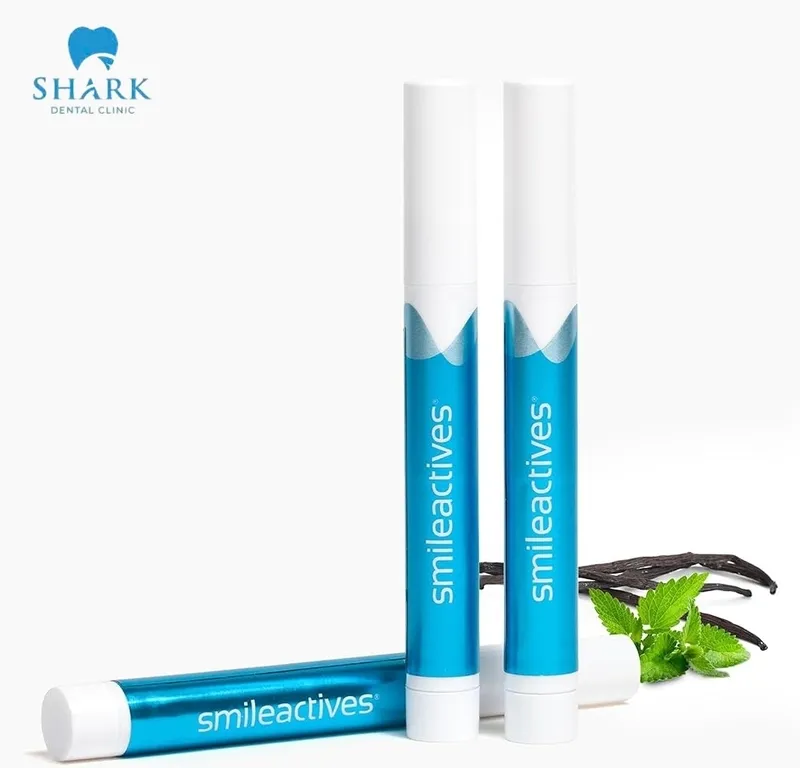 The Smilactives teeth whitening pen offers several notable advantages, making it a popular option among users