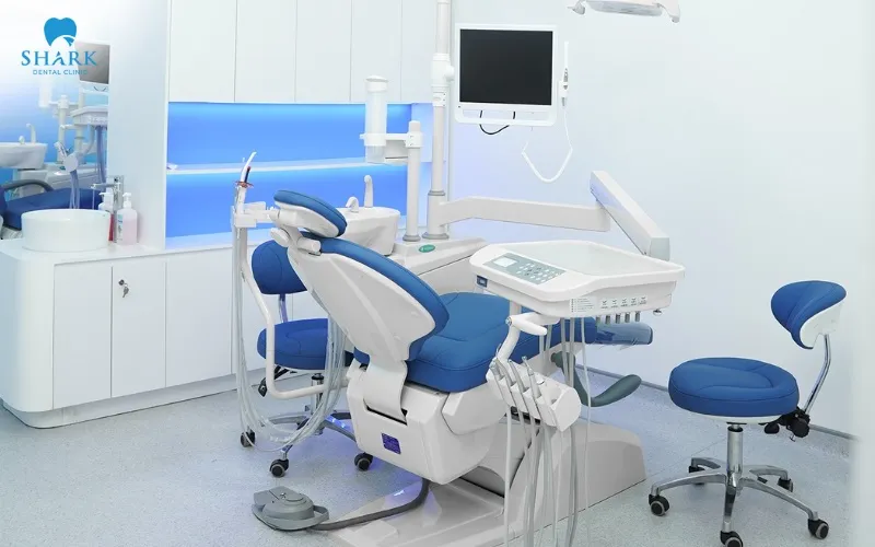 The entire equipment system at Shark Dental Clinic is directly imported from countries with advanced technology, helping support modern and effective treatment standards
