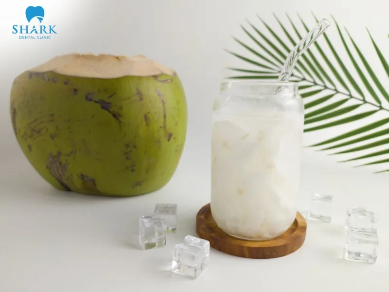 After teeth whitening, you can choose to drink coconut water instead of coffee