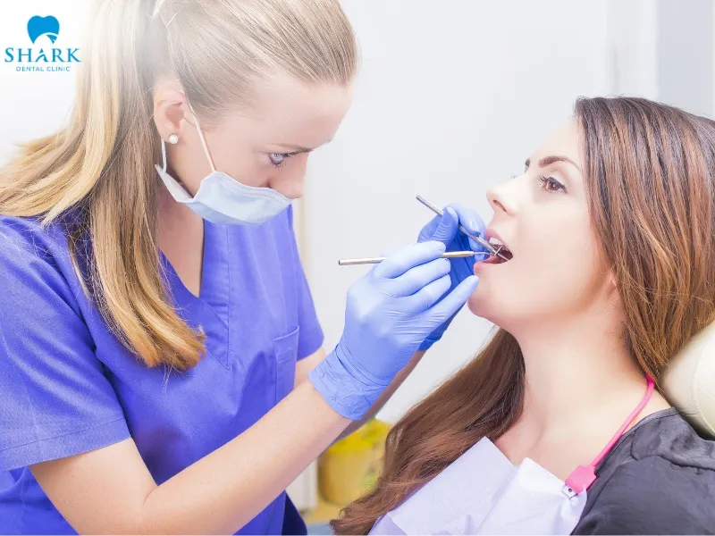 Implant supported dentures generally cost between approximately 30,000,000 VND and 80,000,000 VND per arch, depending on the treatment plan and materials used