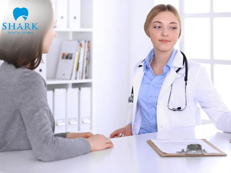 Before undergoing dental implant placement, the dentist will conduct a comprehensive general health assessment for patients with diabetes